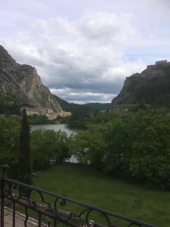 Chateau De La Cazette Sisteron Buitenkant foto